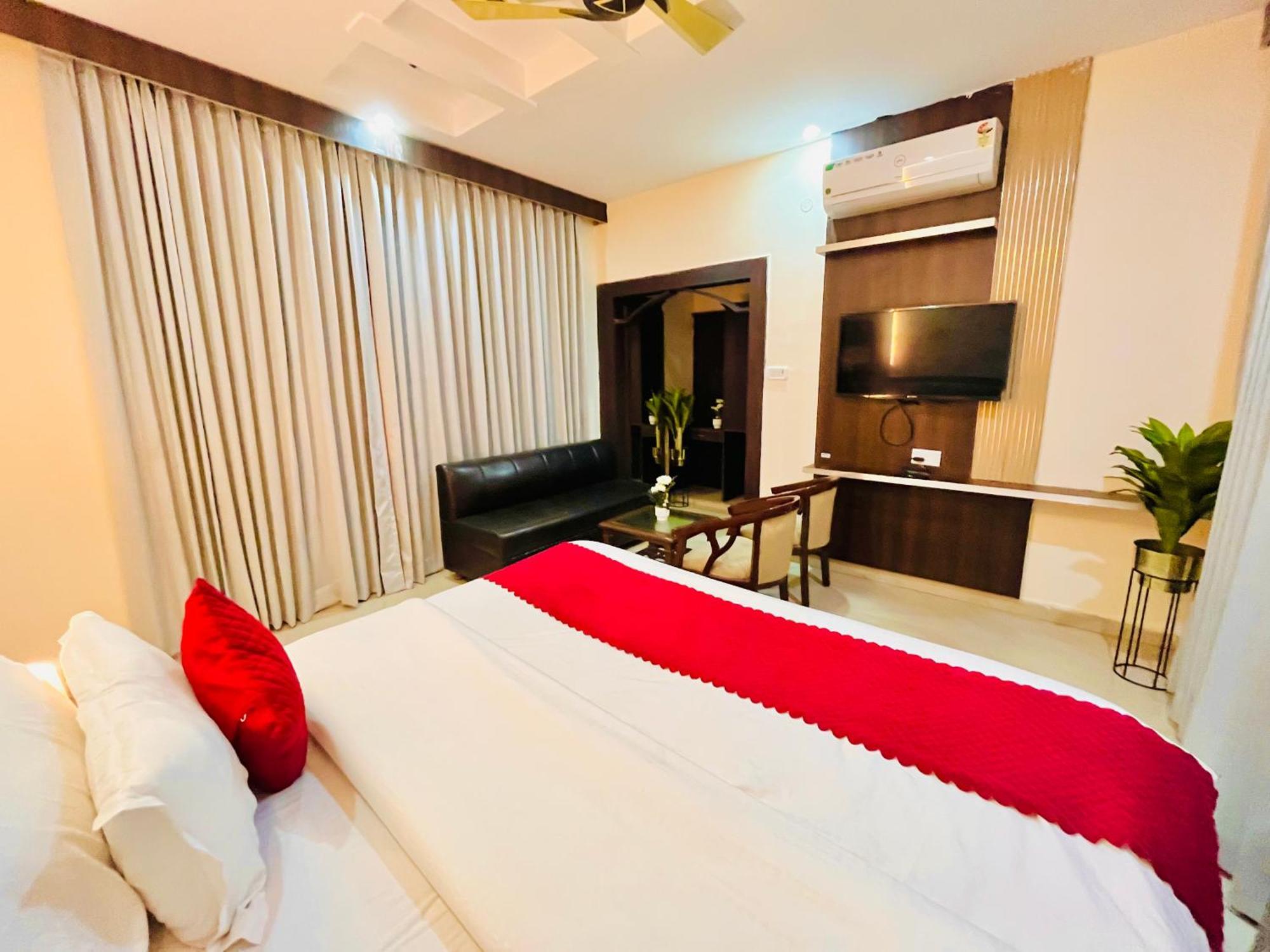 The Ramawati - A Four Star Luxury Hotel Near Ganga Ghat Haridwār Exterior foto